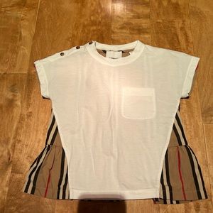 Burberry kids tshirt size 2t